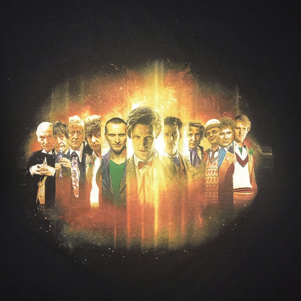 UNISEX Doctor Who - 11 Doctors T-shirt